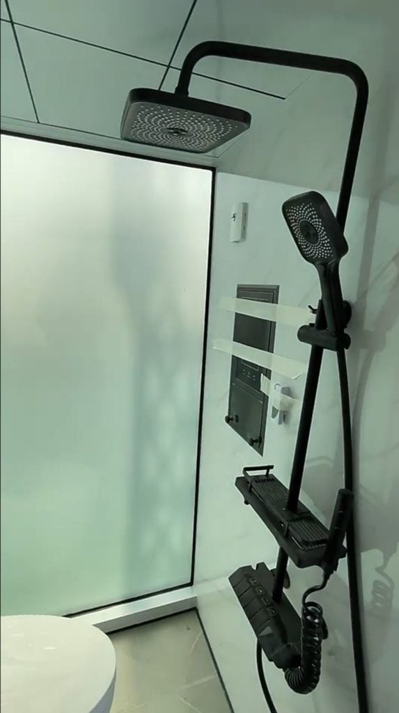 LUBAN Apple Cabin D50