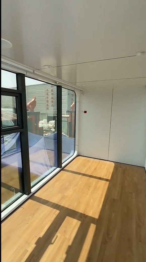 LUBAN Apple Cabin D50