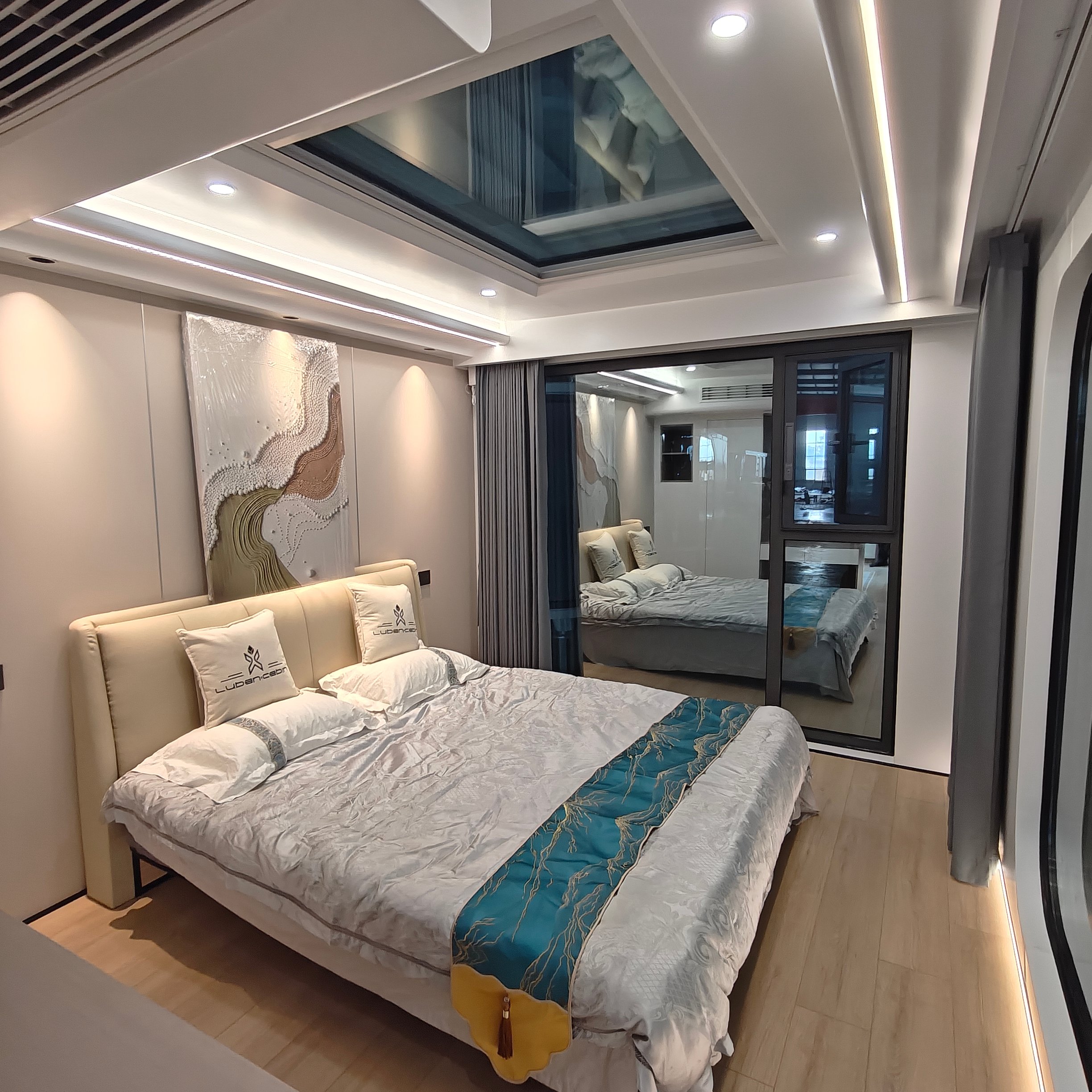 Capsule Tiny Homes: Affordable Luxury in Every Unit
