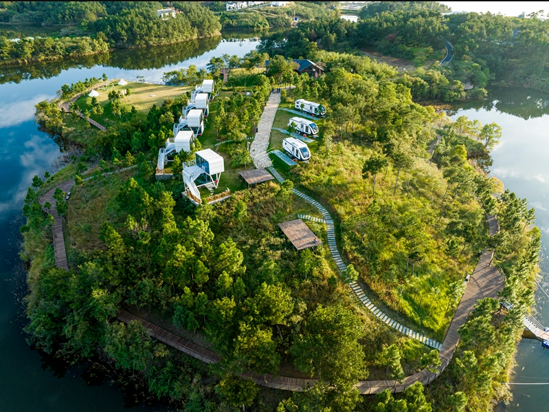 Capsule Tiny Homes Await You at Canton Fair1