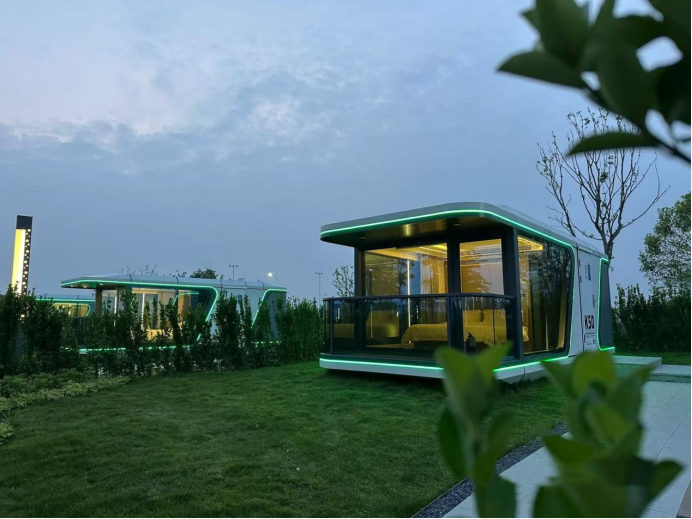 Capsule Cabin Prefab House Smart Housing FOr Off Grid Lifestyle2