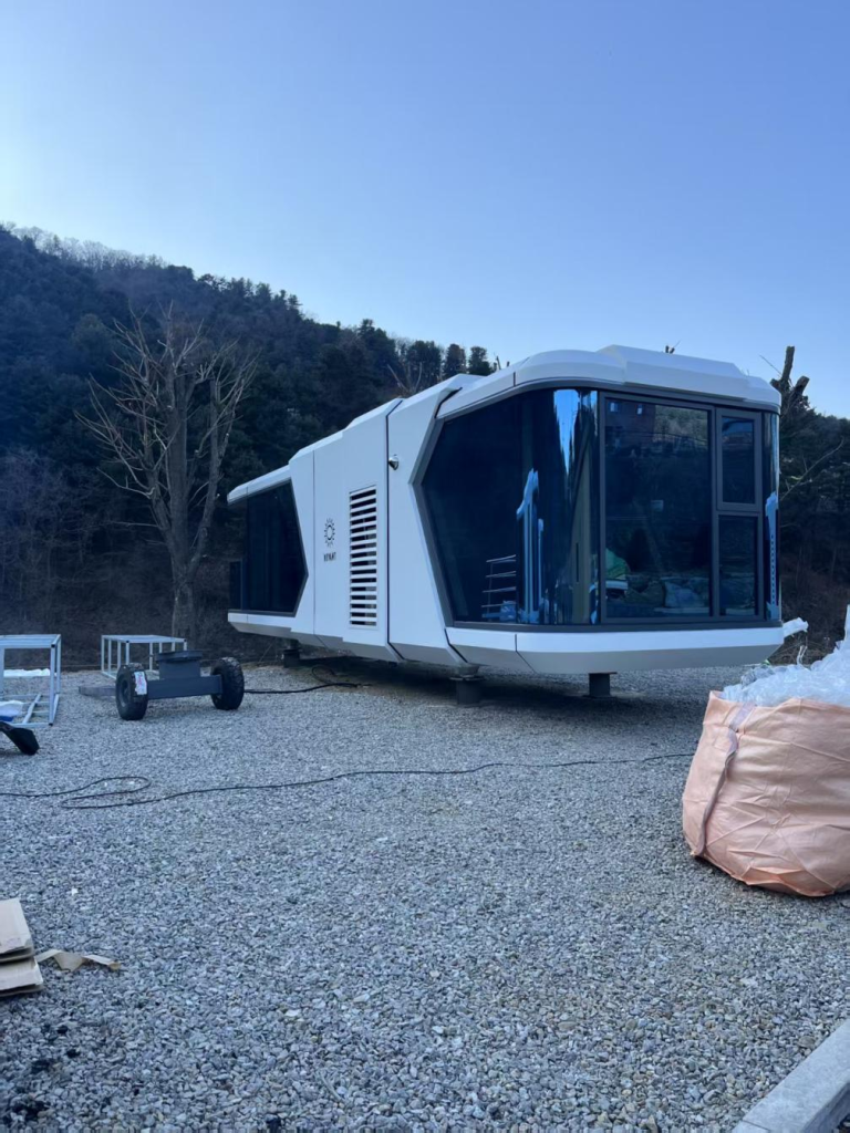 Capsule Homes Create More Living Possibilities