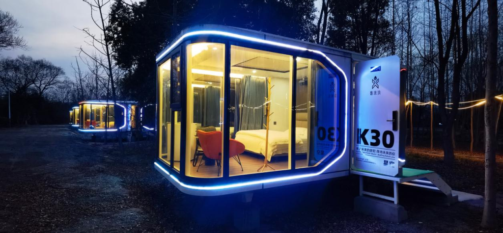 Capsule Houses Create More Possibilities